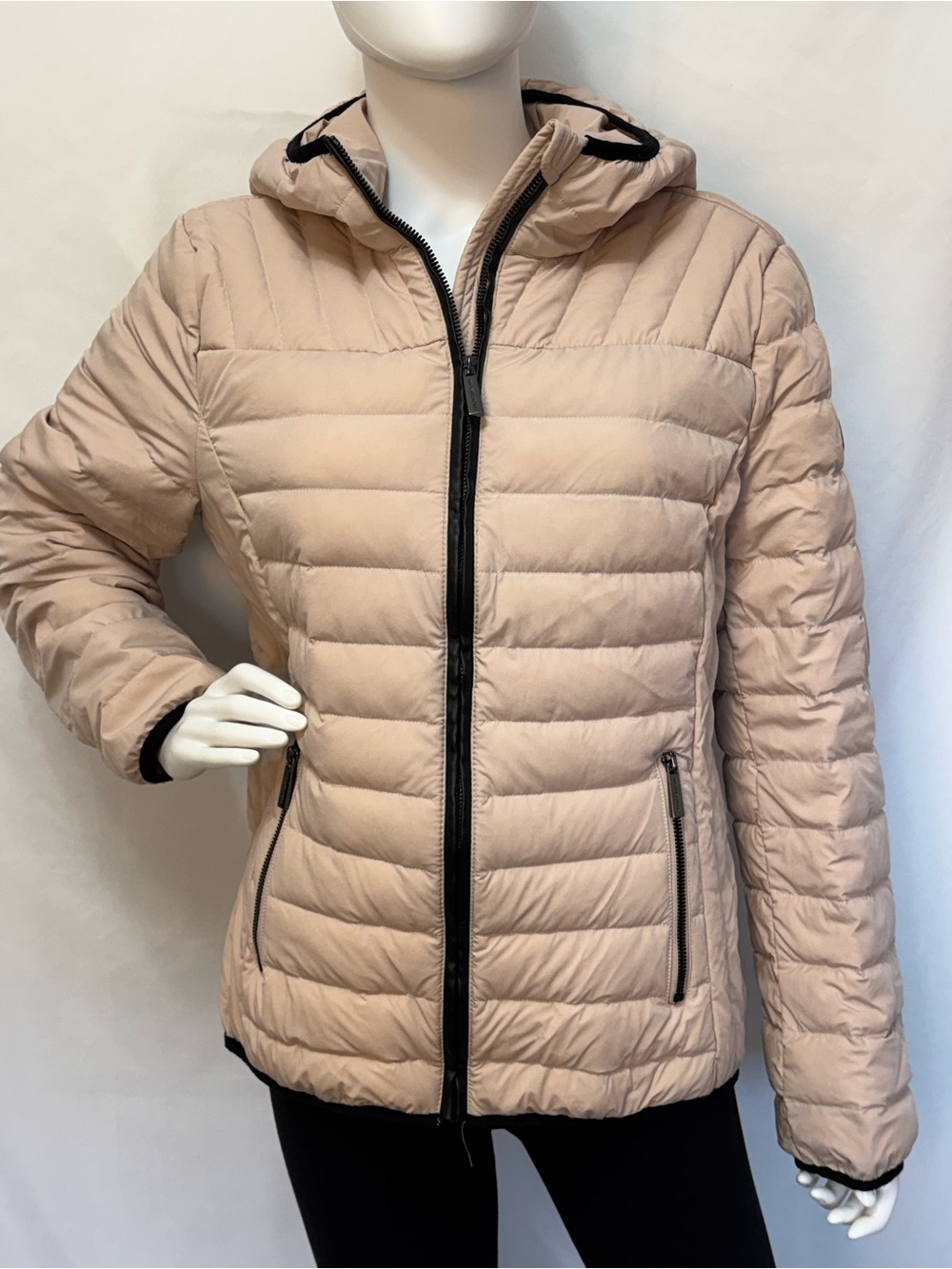 Michael Kors Quilted Packable Hooded Down Puffer Jacket Blush Beige